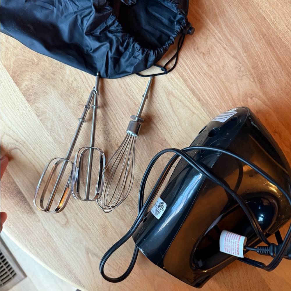 Black Hand Mixer with Attachments